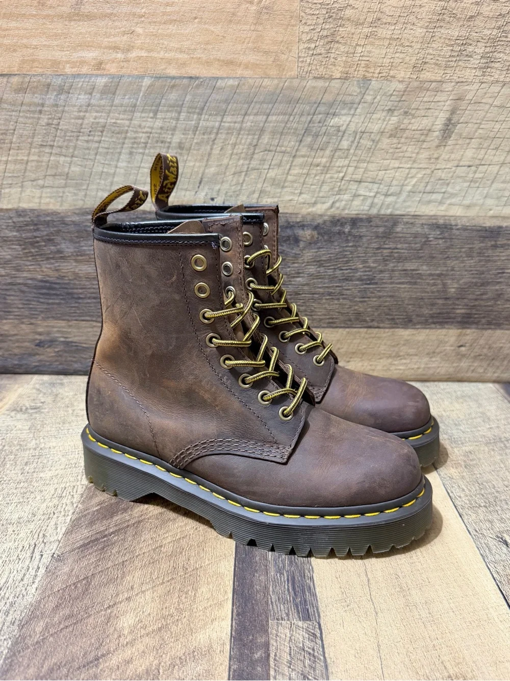 Dr. Martens 1460 Crazy Horse BEX Brown Leather Lace Up Boot Size 6 Men / 7 Women